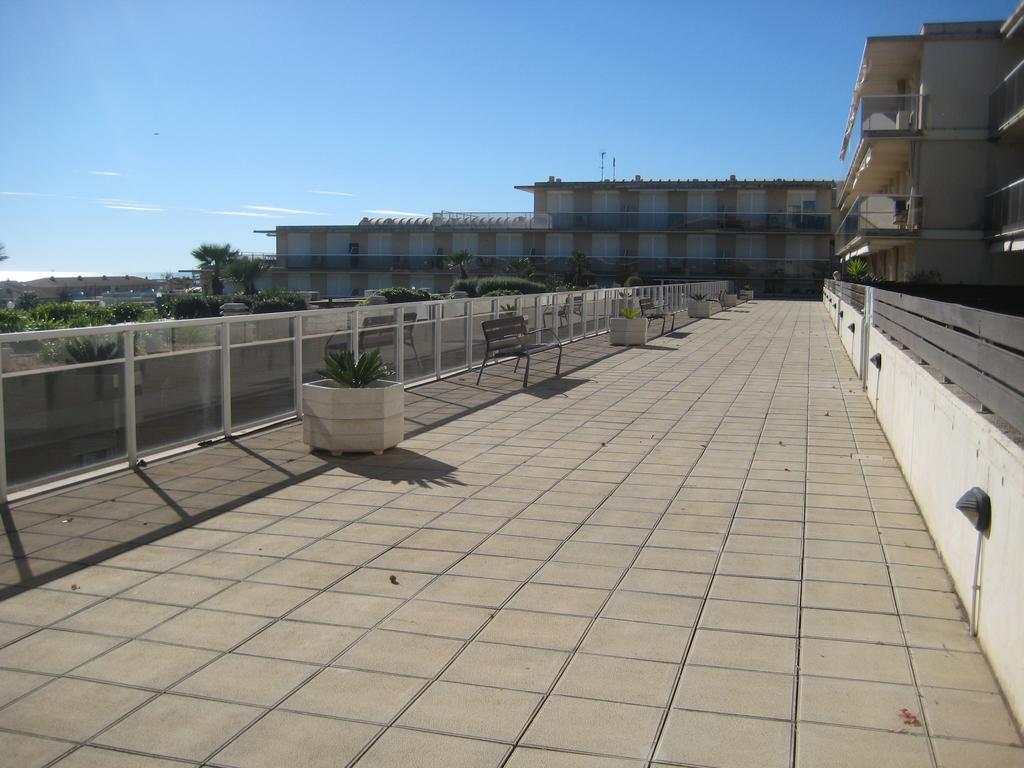 Apartamento Illa Mar Sant Carlos de la Ràpita Exteriör bild